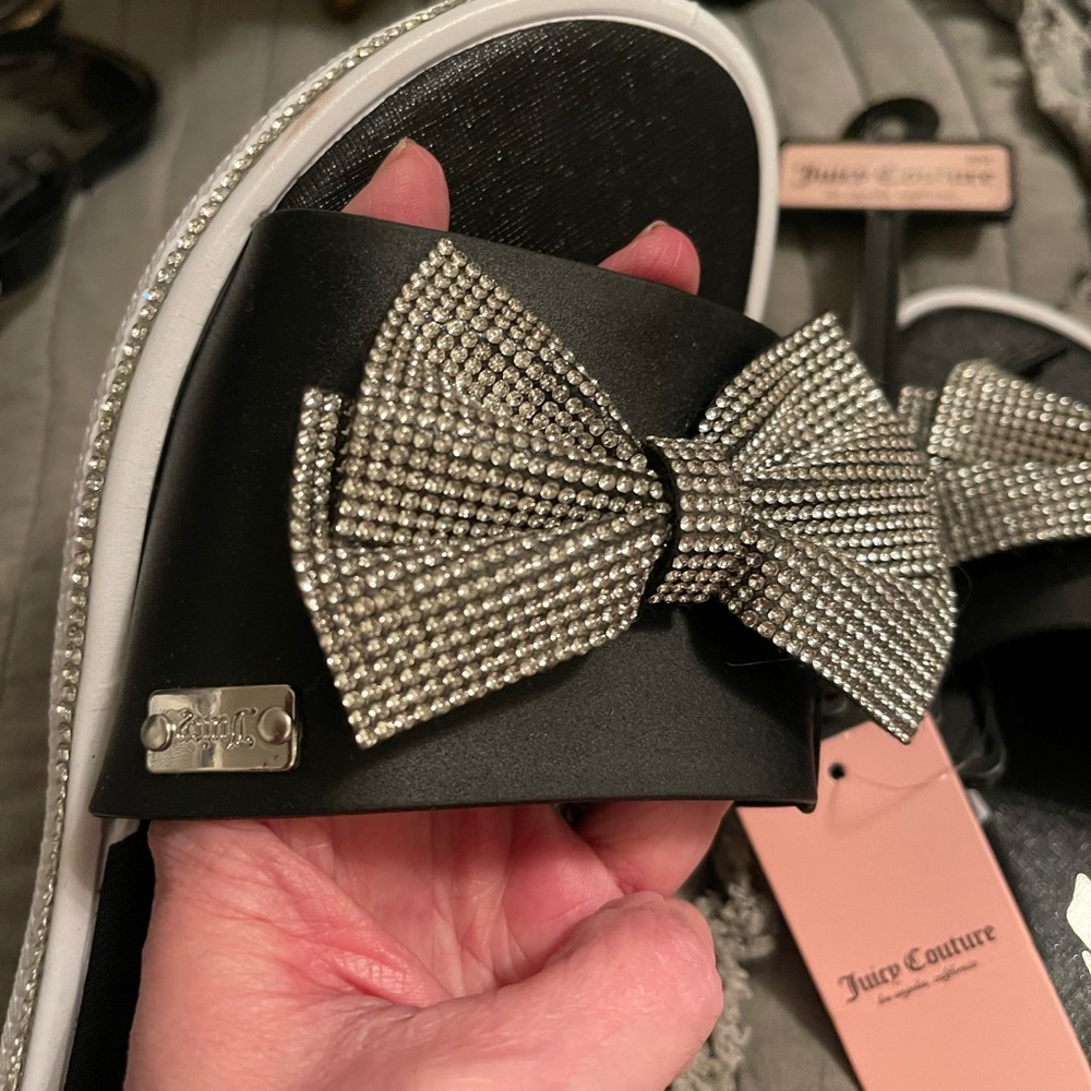 NWT JUICY COUTURE Black Rhinestone Bow Slides SZ: 8 - Picture 1 of 4